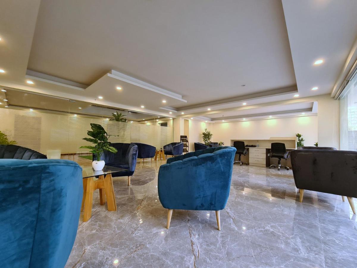 Hotel Golf View Sakura-Golf Course Road Gurgaon Luaran gambar