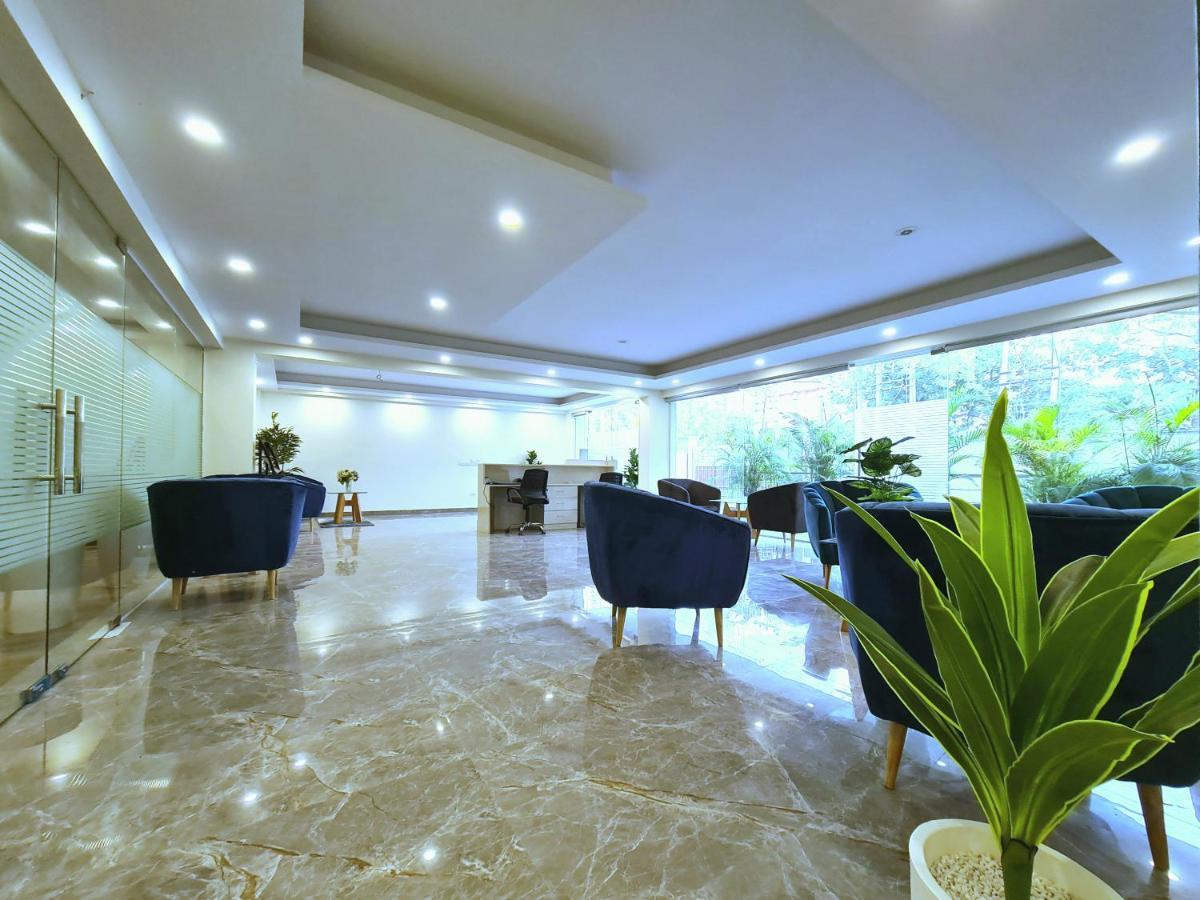 Hotel Golf View Sakura-Golf Course Road Gurgaon Luaran gambar