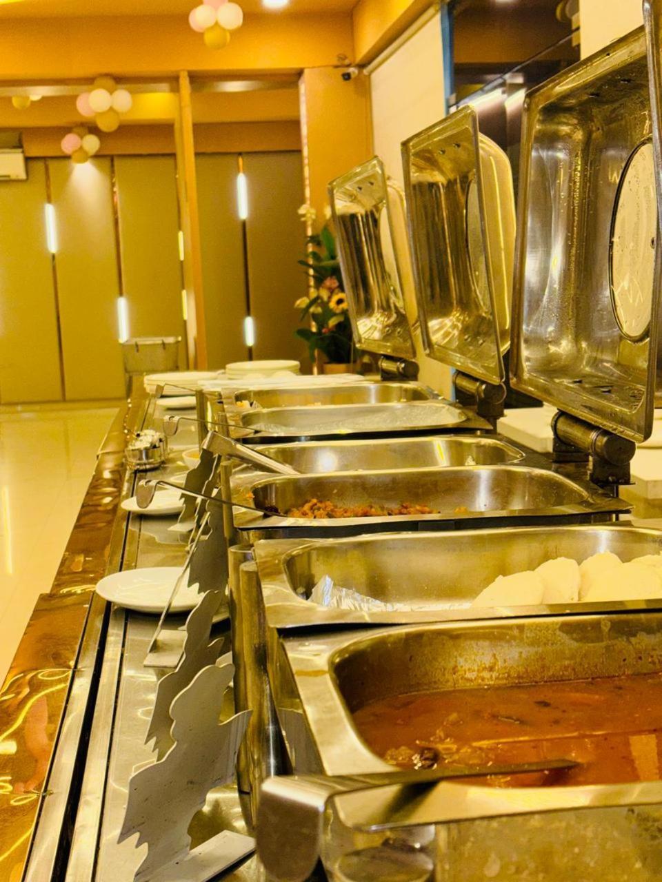 Hotel Golf View Sakura-Golf Course Road Gurgaon Luaran gambar