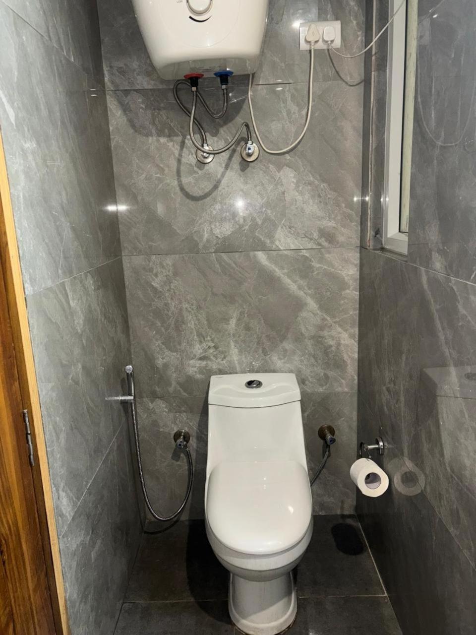 Hotel Golf View Sakura-Golf Course Road Gurgaon Luaran gambar